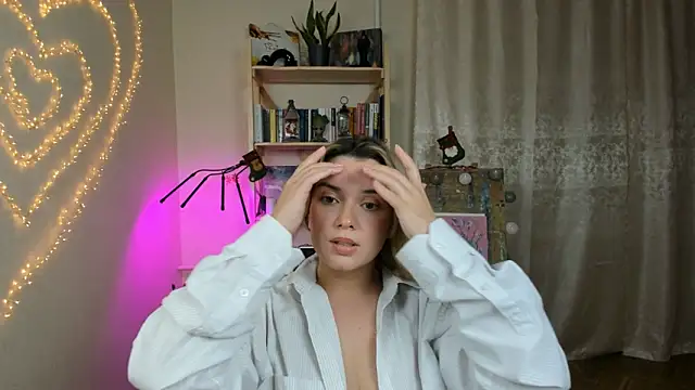 BrightDani's cam snapshot