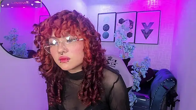 Theia_moon's cam snapshot