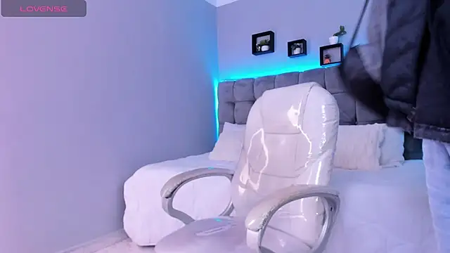 Thomas_moon live sex cam