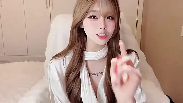 xiaoyugan-99's cam snapshot