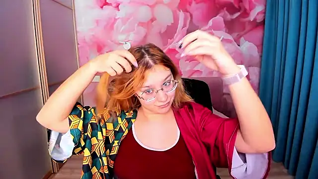 AngelinaLow live sex cam