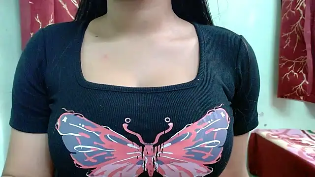 sweet-alia's cam snapshot