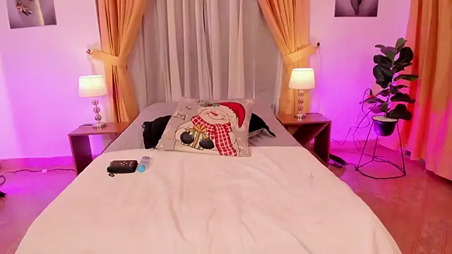 Tamy_Gomez's cam snapshot