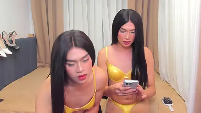 MaxCollins live sex cam