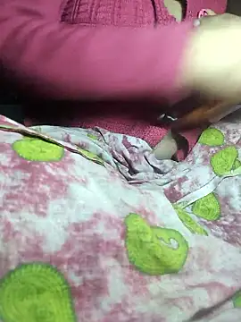 IndianRima's cam snapshot