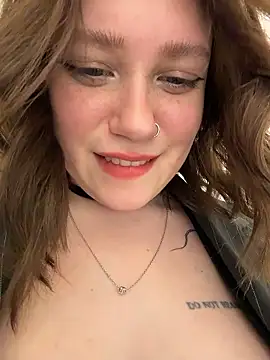 lucy-joy live sex cam