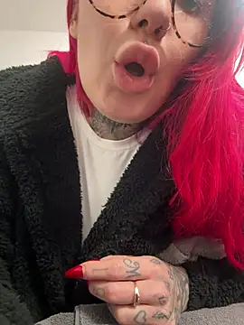 Mia-Fuchs live sex cam