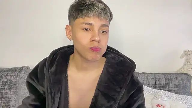 Andy_Belier23's cam snapshot