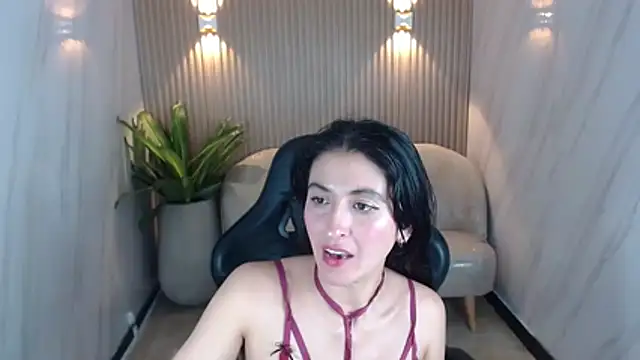 tatiscelis_tf's cam snapshot