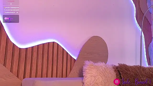 jade_bonett's cam snapshot