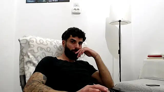 Verycutex's cam snapshot