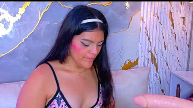 NIKIBUNNY's cam snapshot