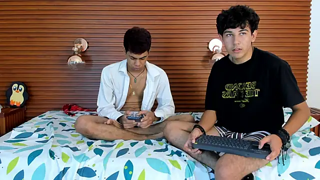 PeakkTwiins's cam snapshot