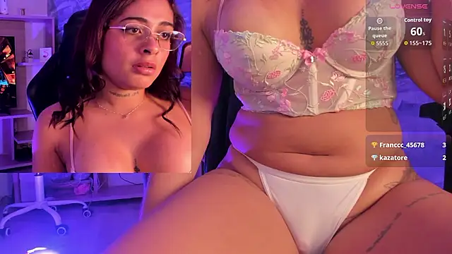 SalomeeHott_'s cam snapshot