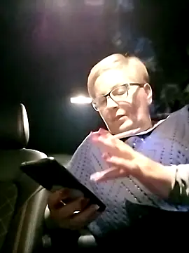 Pumabionda live sex cam