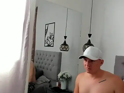 Lester_hard's cam snapshot