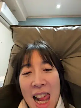 yourkeer live sex cam