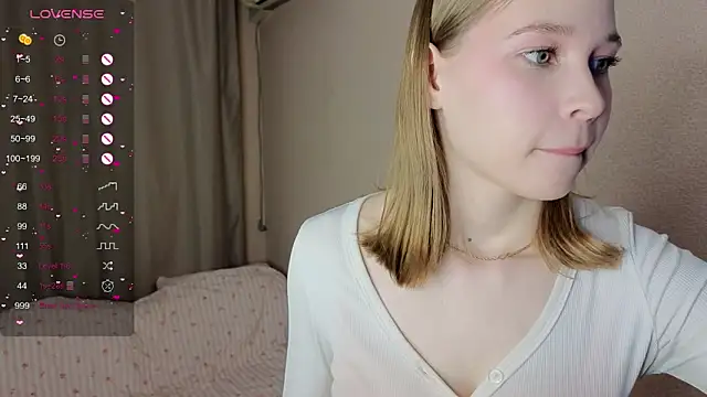 vickky_shy's cam snapshot