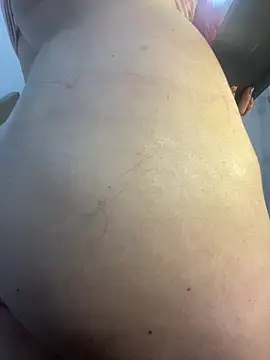 dayis_butera live sex cam