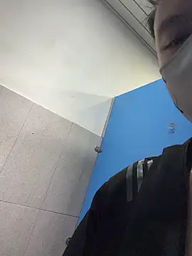 frnk30151 live sex cam