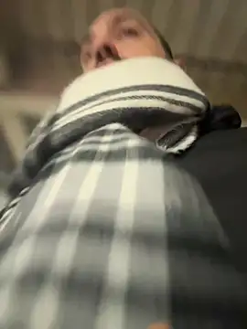 AlexGogo23 live sex cam