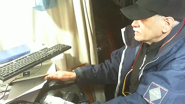 nonnomaturobisex live sex cam