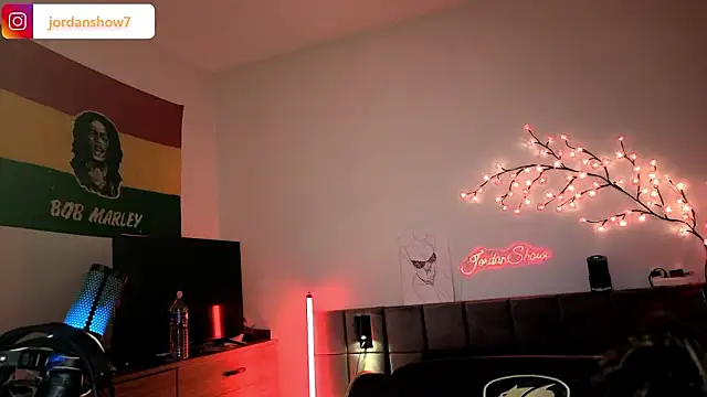 JordanShow live sex cam