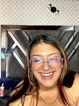 TatiJx_Pink's cam snapshot