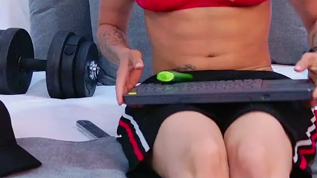 ZoeKrug live sex cam