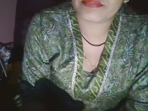 Hot-shanvi live sex cam