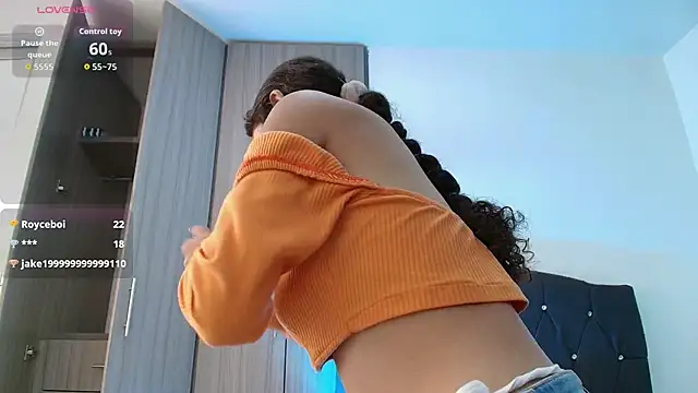 Ruby_Whispers's cam snapshot