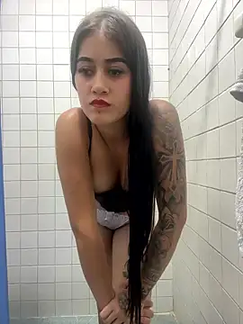 ema__cute's cam snapshot