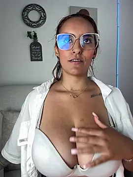 Seized_lust live sex cam