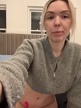 lolableux live sex cam