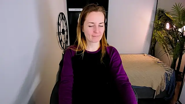 MeggySun live sex cam