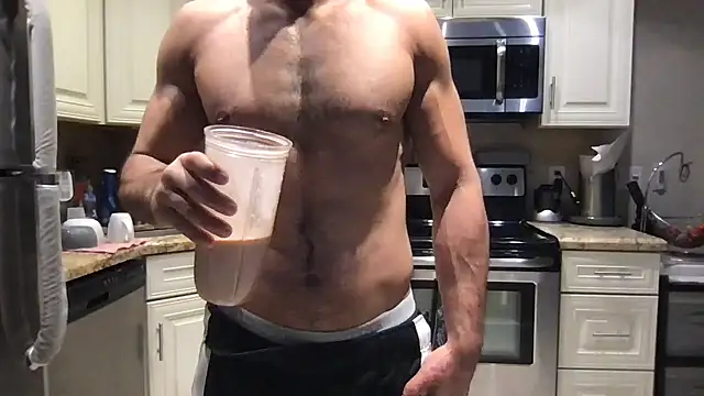 BigGuyMuscle live sex cam