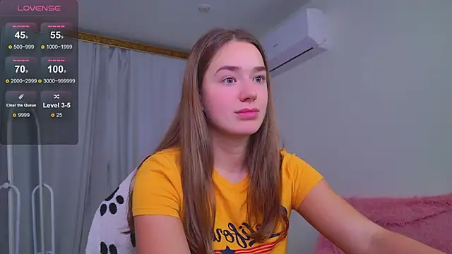 LovelyJessie live sex cam