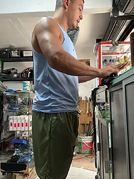 Paul22cm- live sex cam