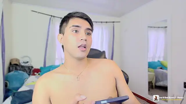 Chris_Maddox live sex cam