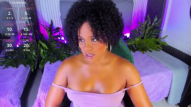 AriebonyBrooke live sex cam