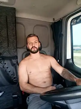 DOMINIOART live sex cam