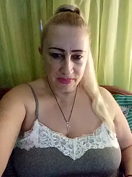 Esenia505 live sex cam