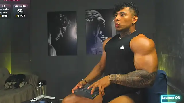 bradley_smith live sex cam