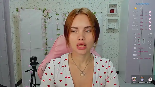 AnitaTeasing's cam snapshot