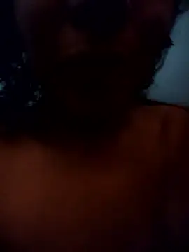 MichelleMore live sex cam