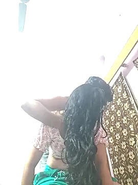 Priyaji7575 live sex cam