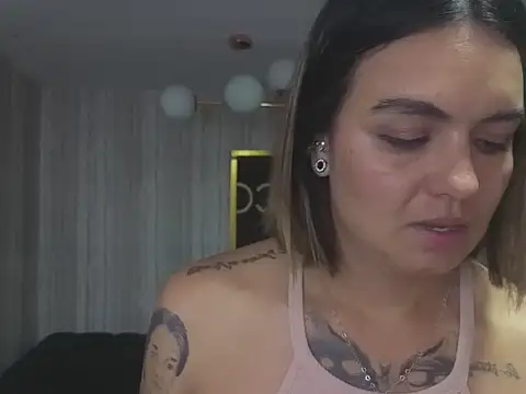 zarcasutra_t's cam snapshot