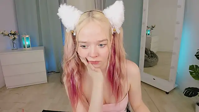 BellaMontgomery live sex cam