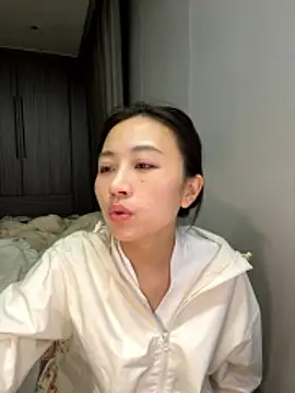 haiyan125216 live sex cam