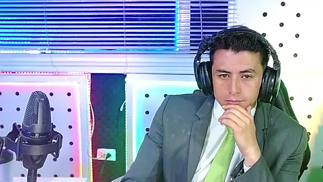 Godofcumxxx's cam snapshot